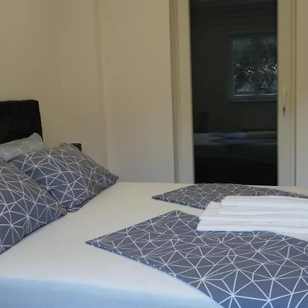 Holiday home Nugal 2+2 Makarska