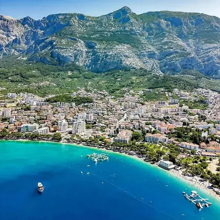 Nugal 2+2 Holiday home Makarska