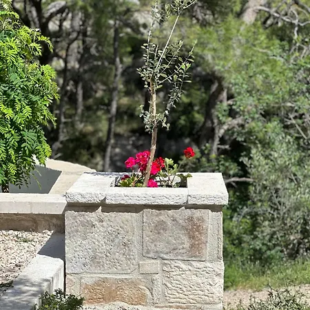 Holiday home Nugal 2+2